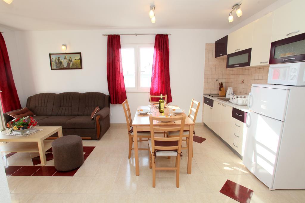 Apartments Villa Karlo Kastela Luaran gambar